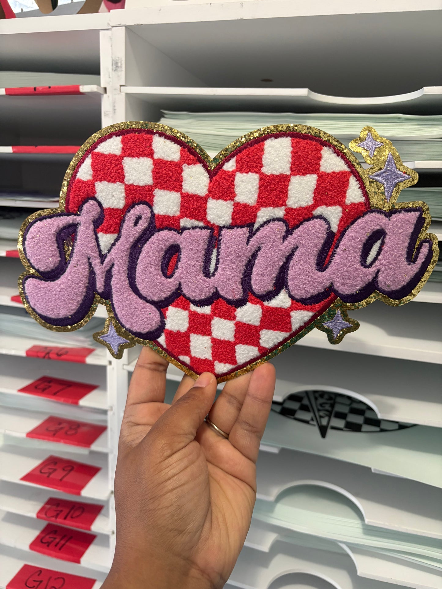 Mama Chenille Heart Patch – Red Checkered Heart with Gold Glitter Trim – Iron On Applique – Retro Varsity Style