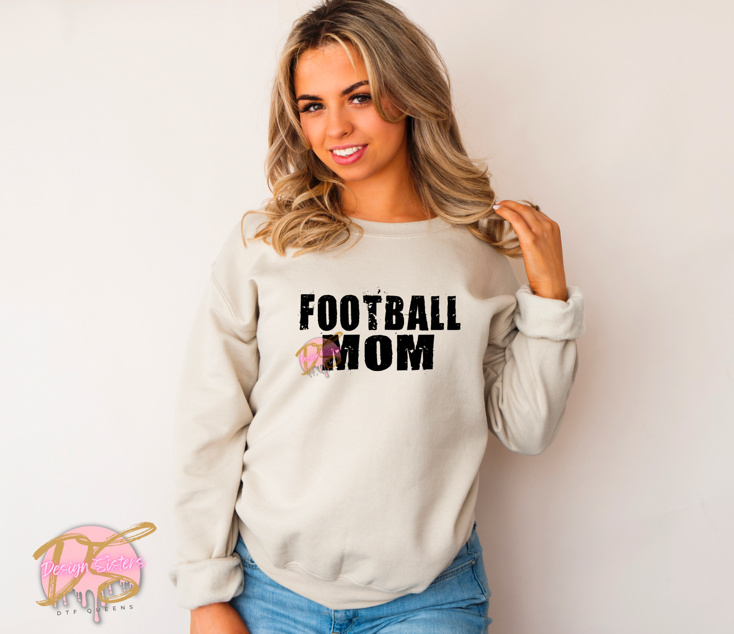 Football Mom PNG & SVG file