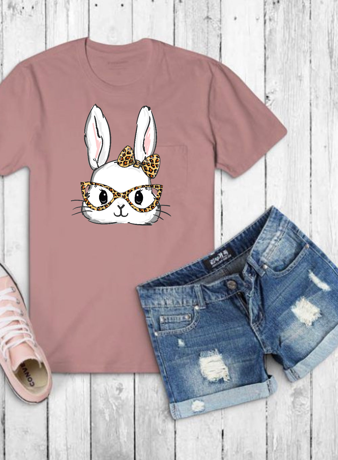 Bunnies with leopard glasses Transfer