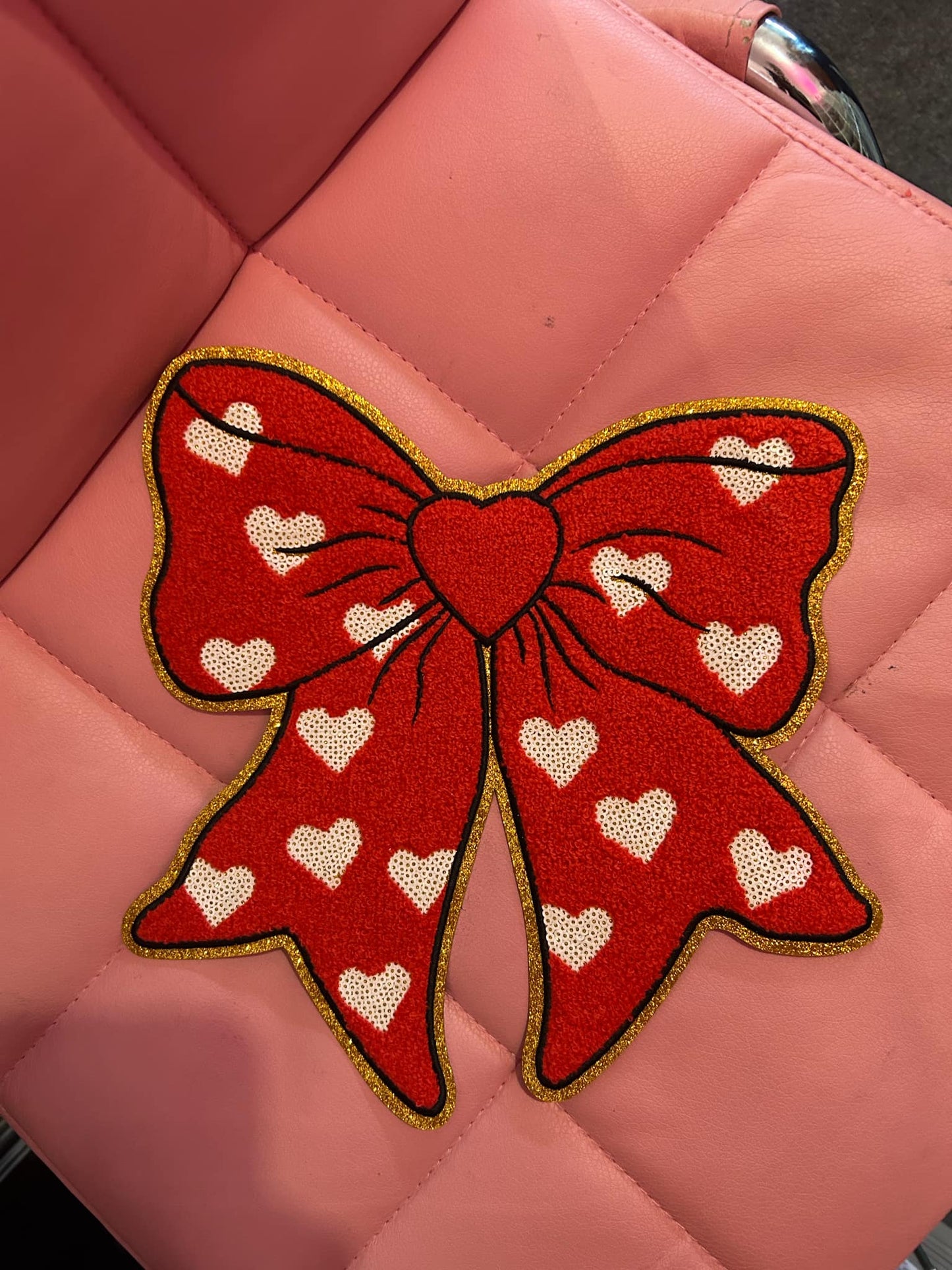 RED BOW WITH HEART CHENILLE PATHCES