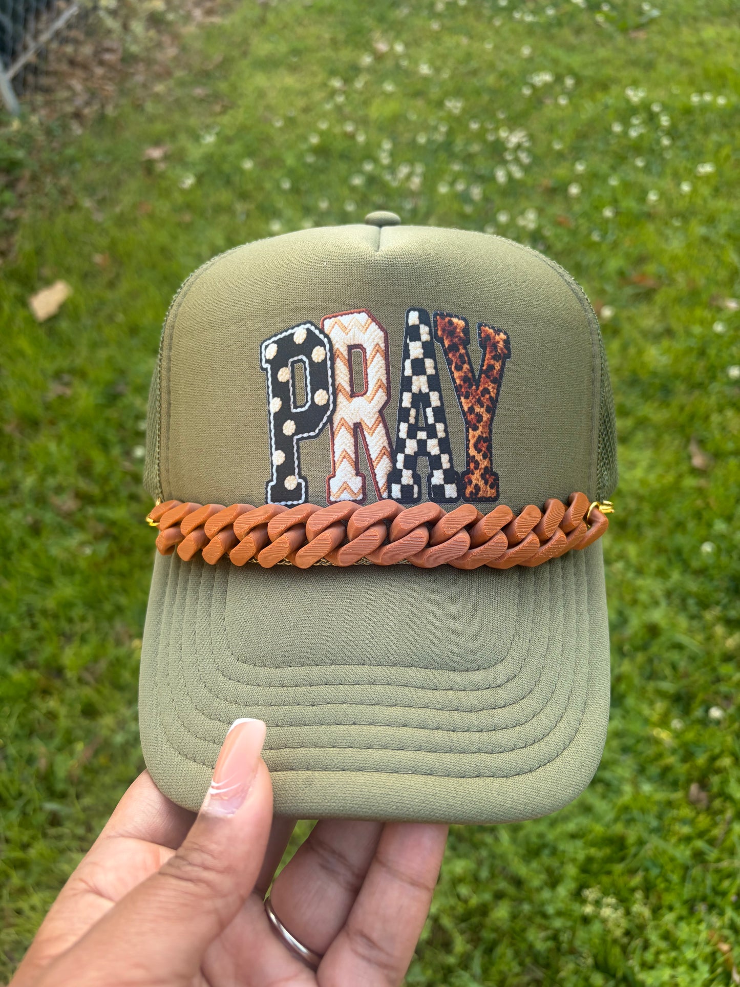 Brown Trucker Hat Chains, Junk Hat/ Junk Socks With Gold  Lobster Claw