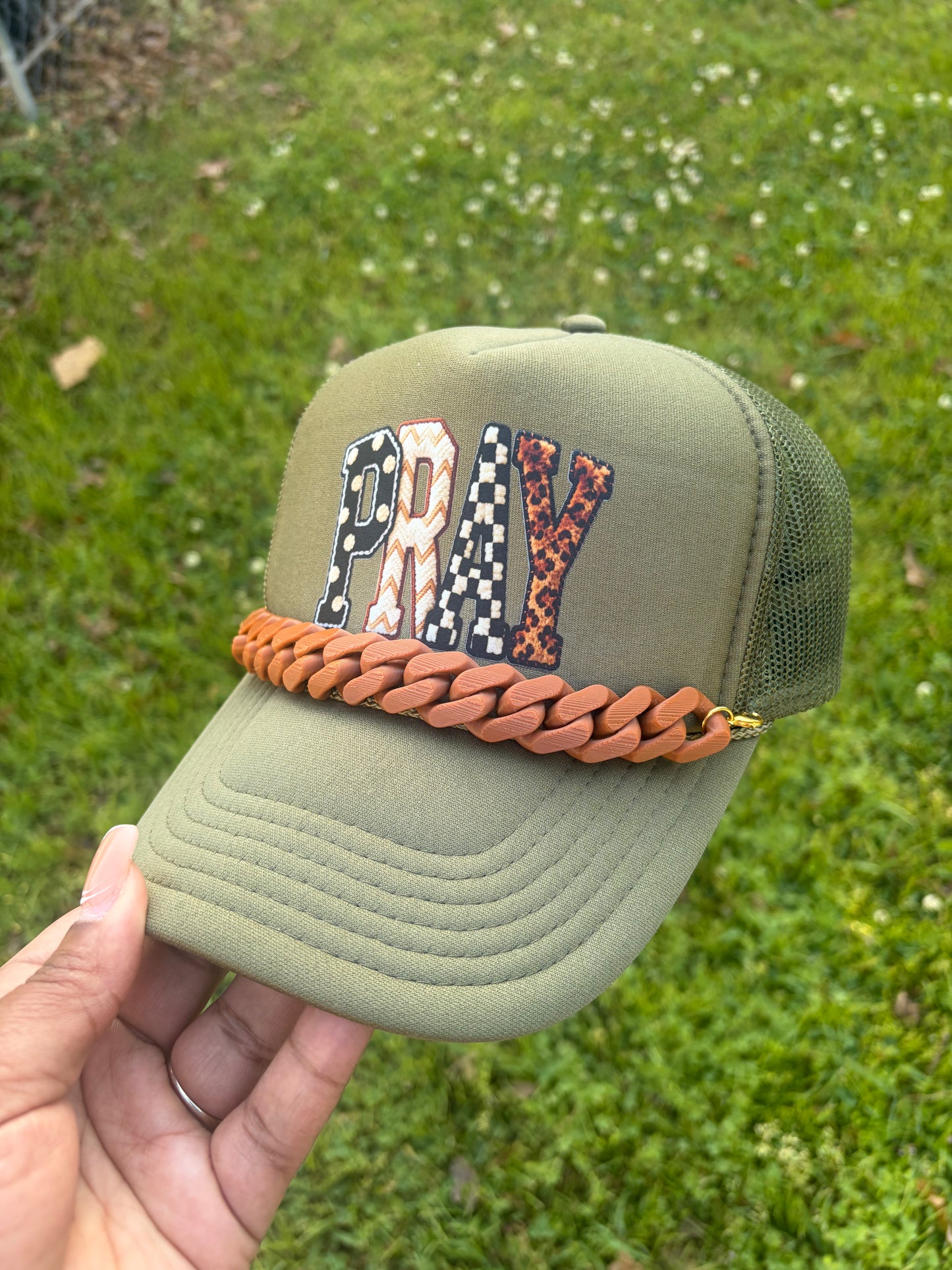 Brown Trucker Hat Chains, Junk Hat/ Junk Socks With Gold  Lobster Claw