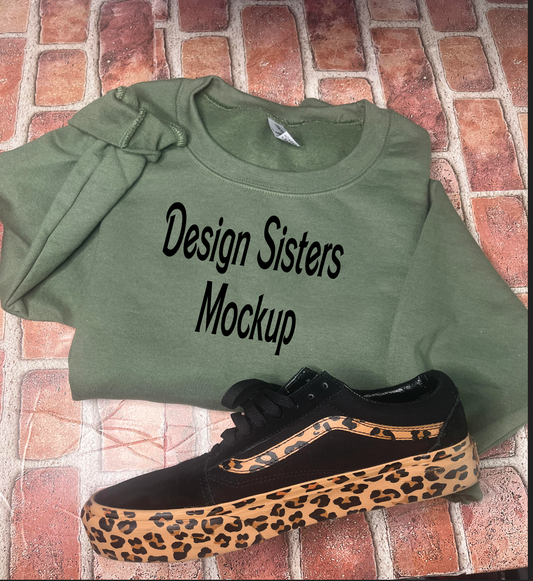 Hunter Green Gildan  Sweatshirt with sneaker