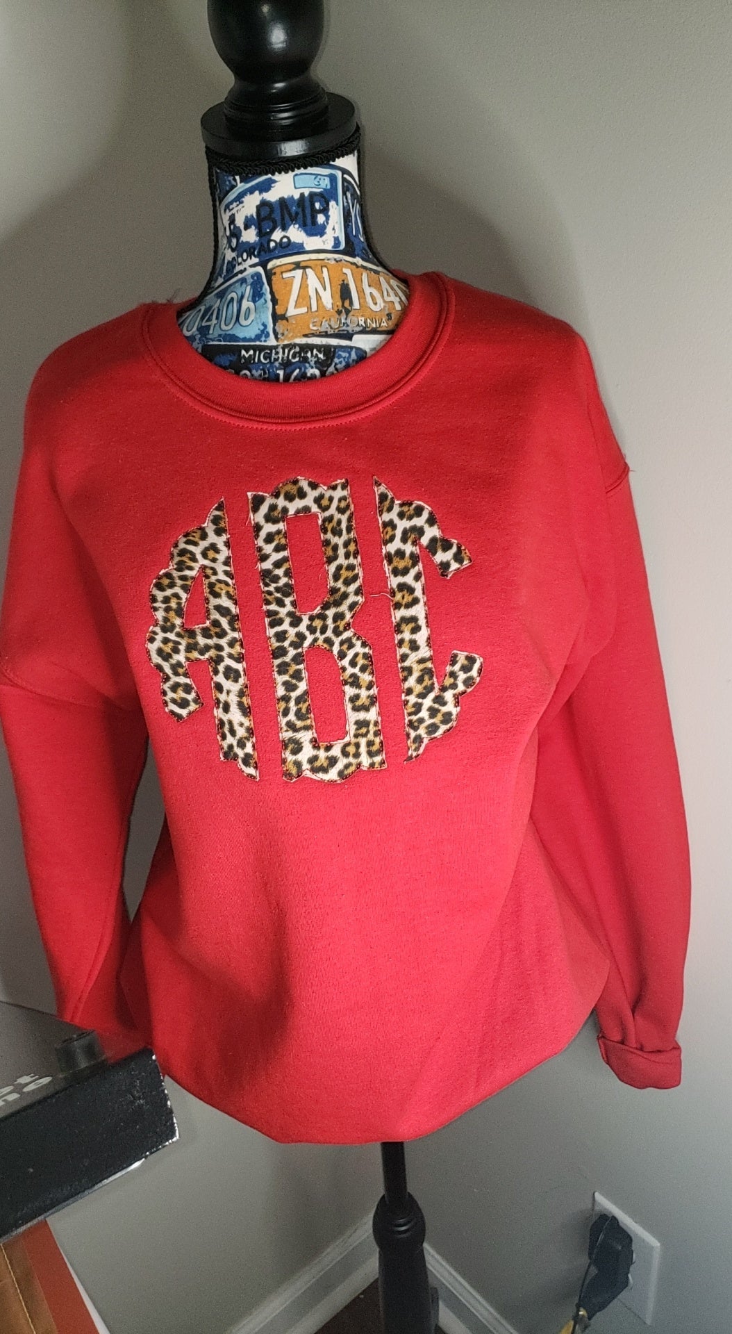 Embroidery Monogram Crewneck Sweatshirt