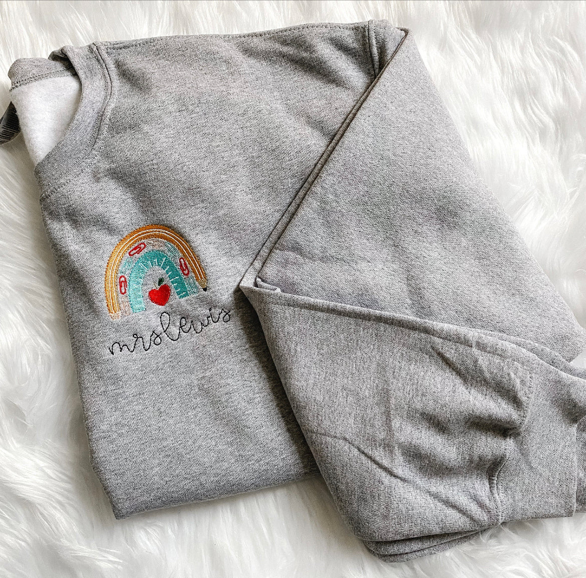 Pocket size Teacher Rainbow Embroidery Sweatshirt(Stitch)